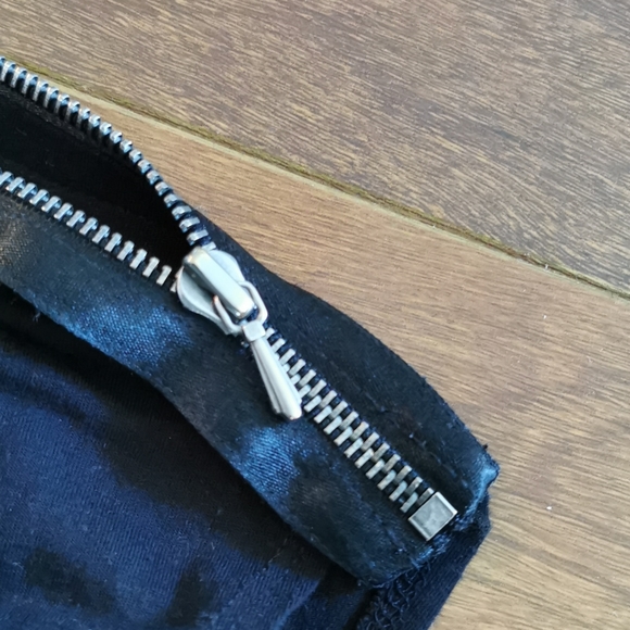 DVF sleeveless zipper collar top - Picture 4 of 7